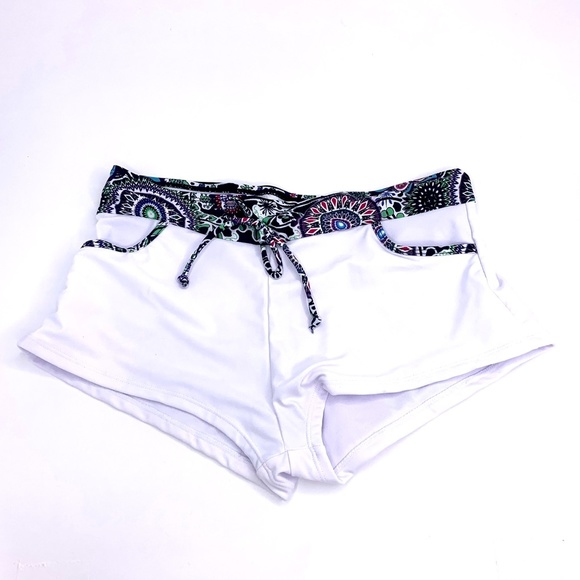 Sexy Swimsuit Bikini Top Boy Short Bottom NEW - Picture 6 of 8